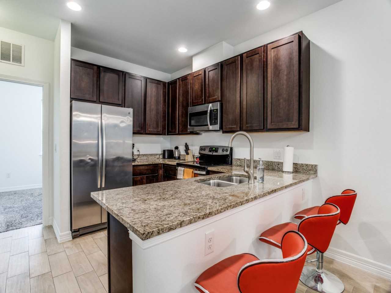 30th St Townhomes - Photo 4 of 31