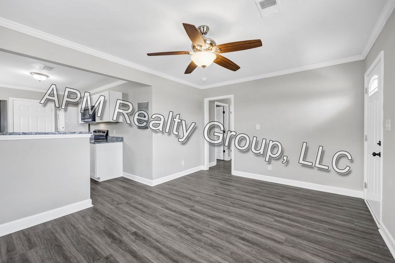 3904 Wellesley Dr - Photo 5 of 22