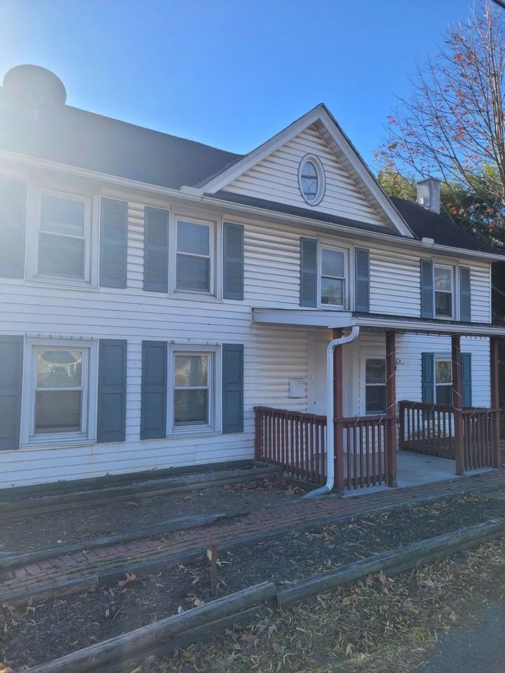 66 W Main St - Photo 2 of 28