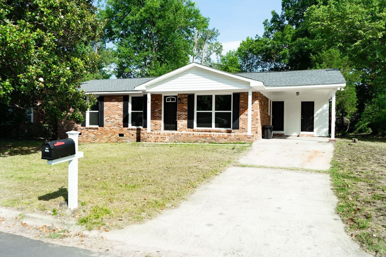 516 Lucy Ave - Photo 2 of 22