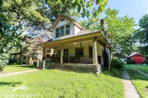 featured image of 1020 Leavenworth Street