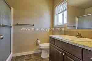 featured image of 7413 Ne 56th St