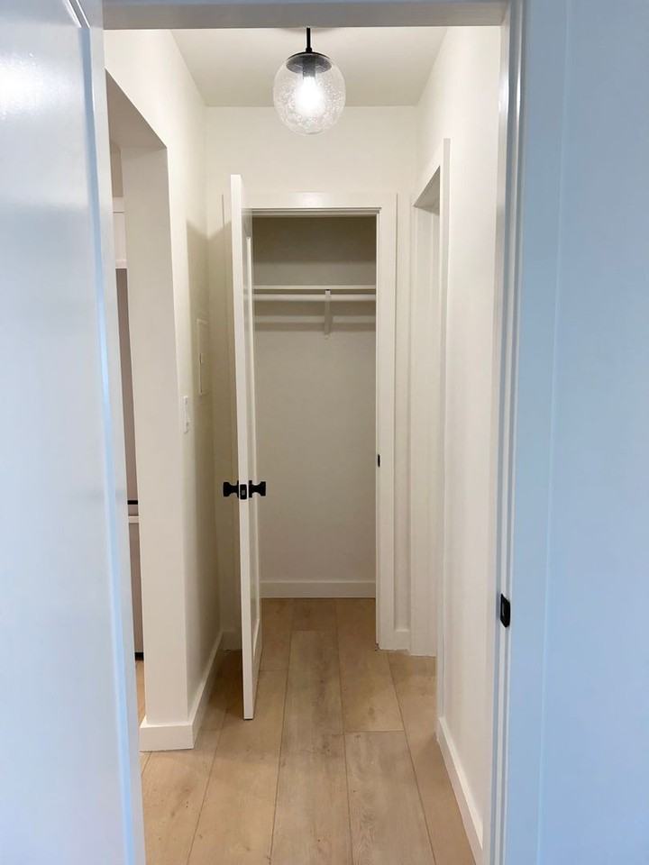 203 Ladera Street - Photo 6 of 34