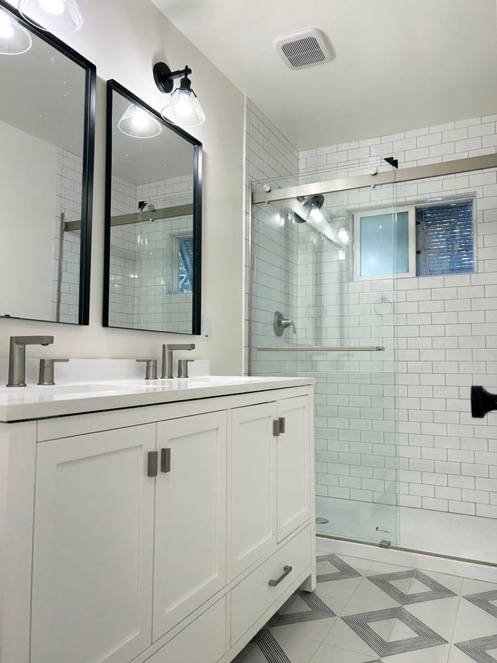 203 Ladera Street - Photo 7 of 34