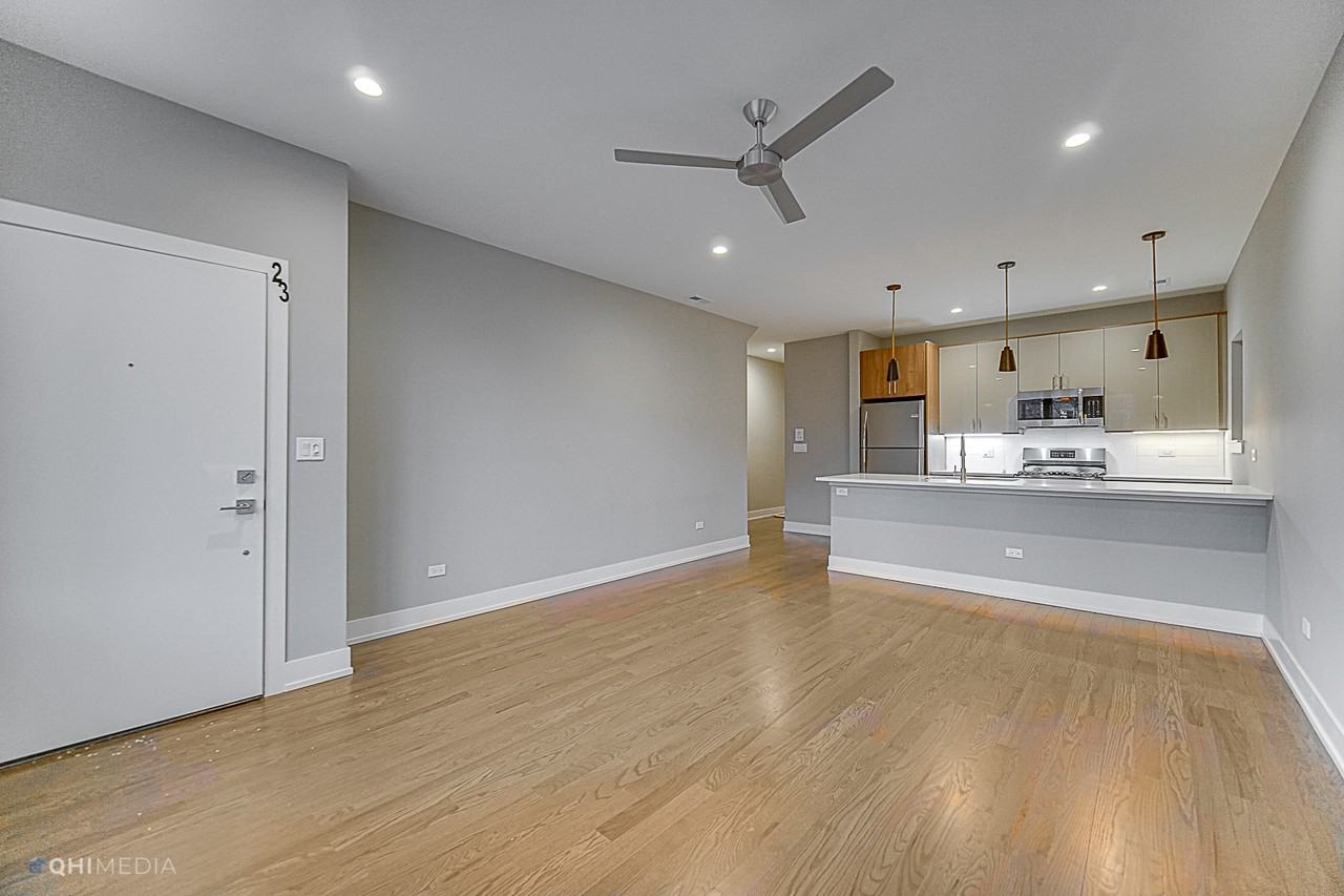 1734 w 21st pl - Photo 2 of 17