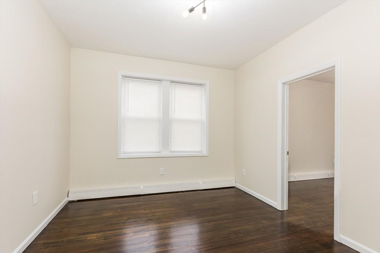 The Regis West Orange - Photo 6 of 18