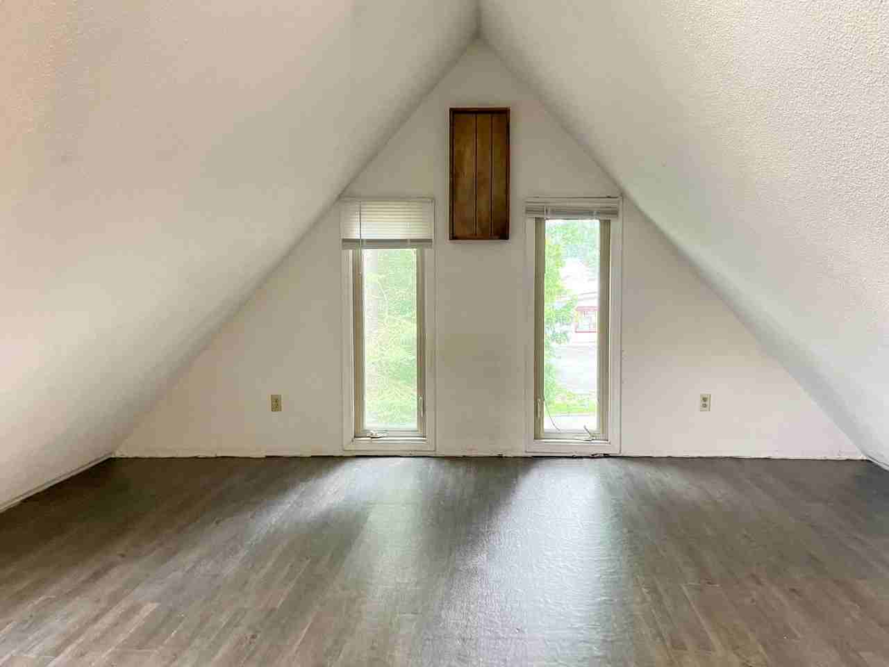 712 W University Ave - Photo 6 of 45
