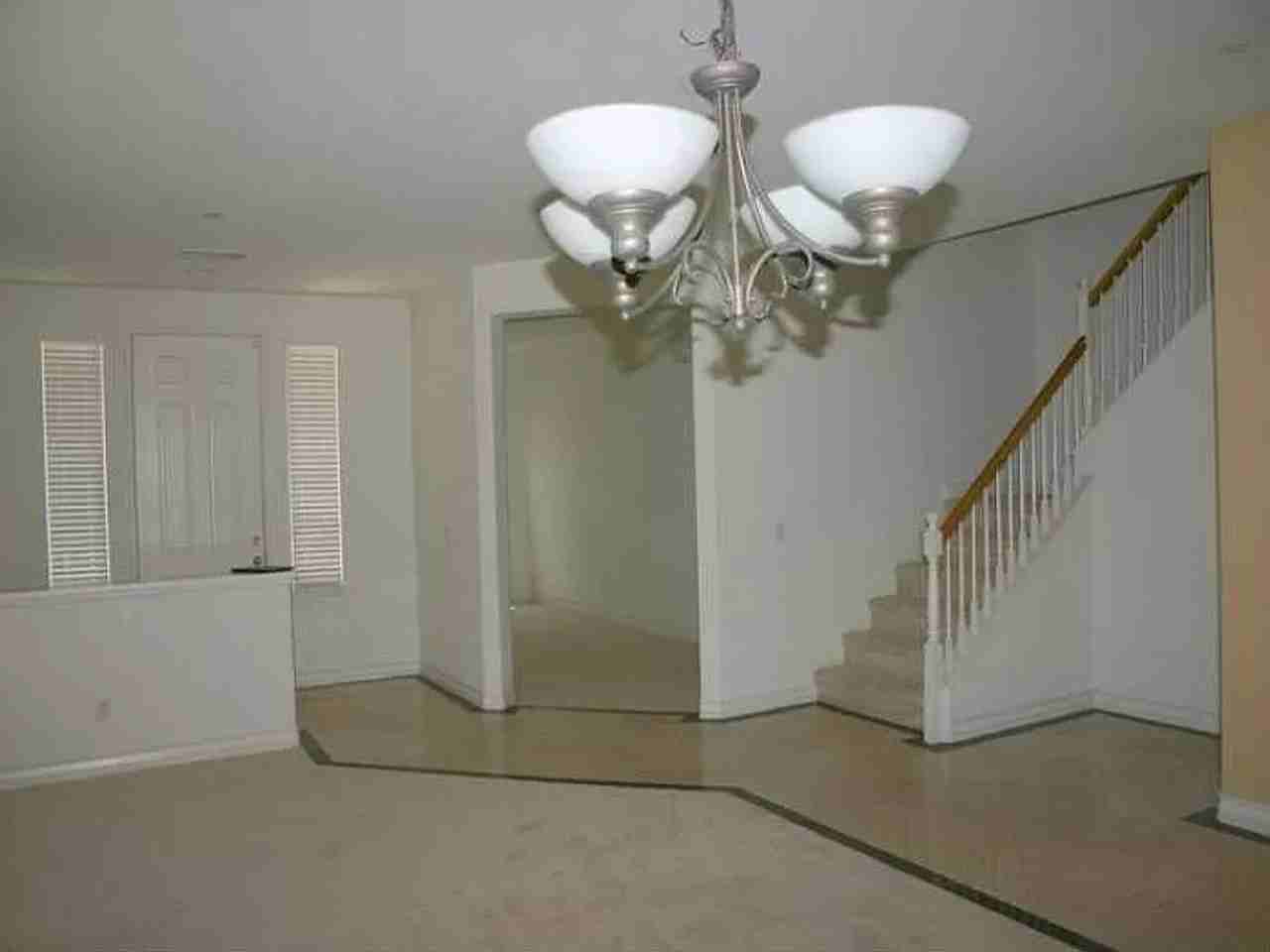 15772 Snowy Peak Ln - Photo 3 of 21