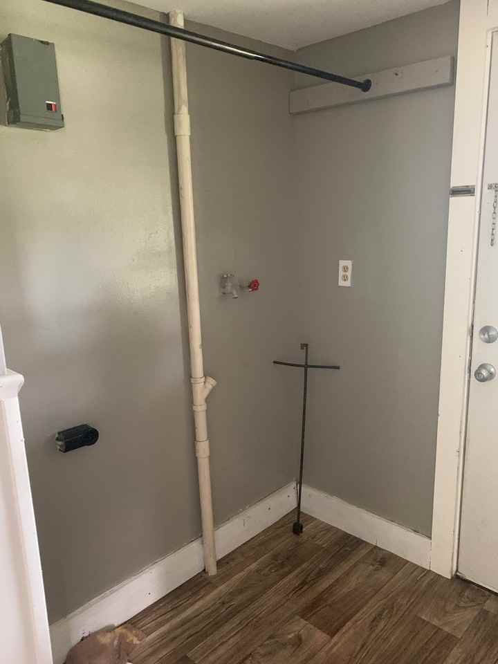 5100 S 33rd St - Photo 5 of 9