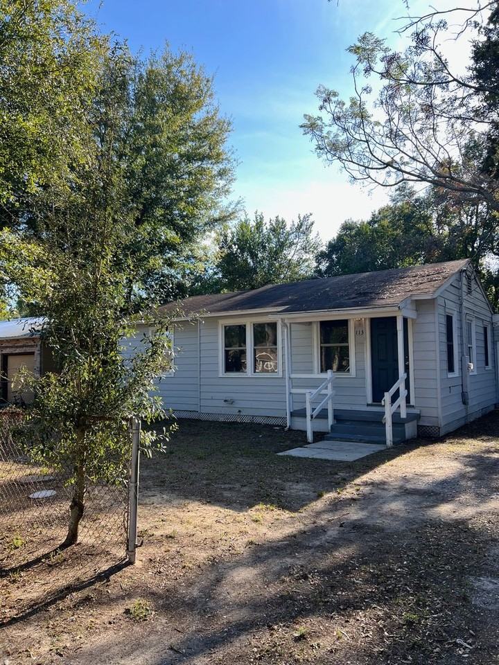 113 Rue Max St - Photo 3 of 12