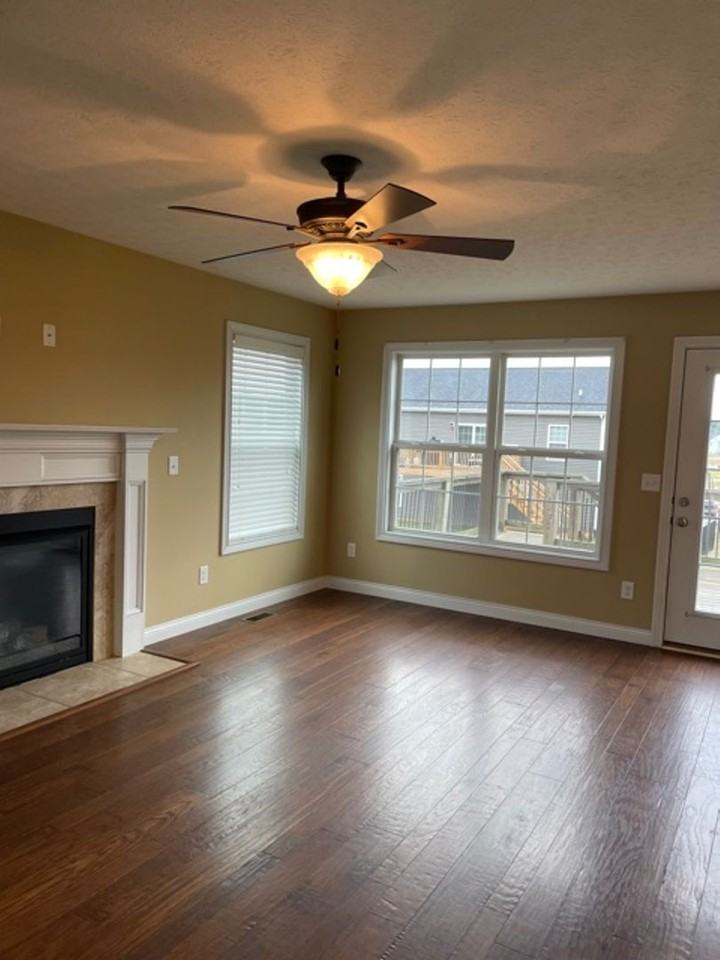 111 Mcclendon Hills Ln - Photo 2 of 12