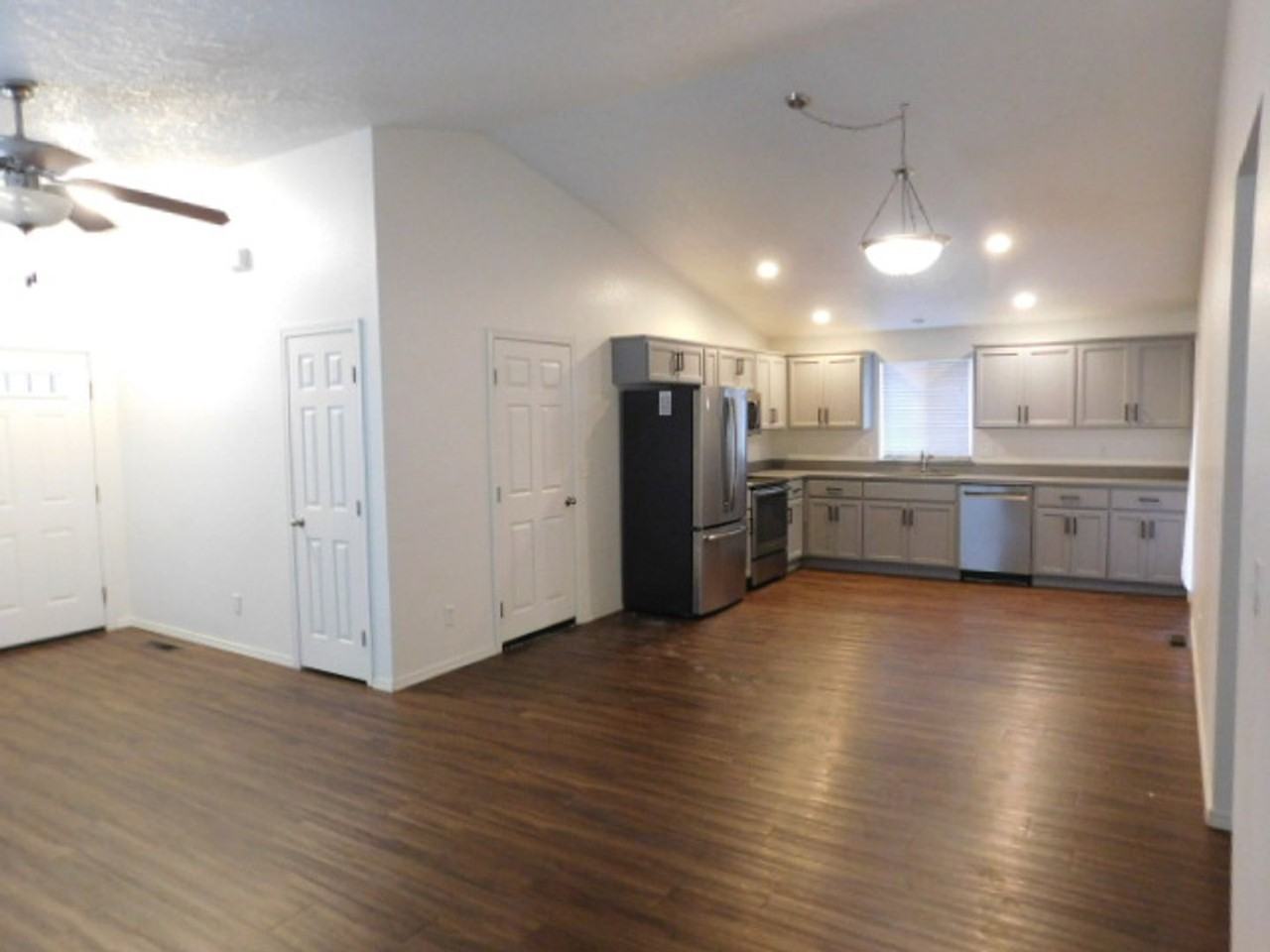 888 Creek Ct Nw - Photo 3 of 22