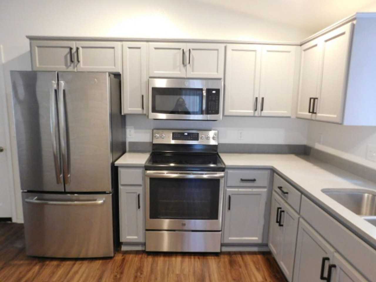 888 Creek Ct Nw - Photo 5 of 22