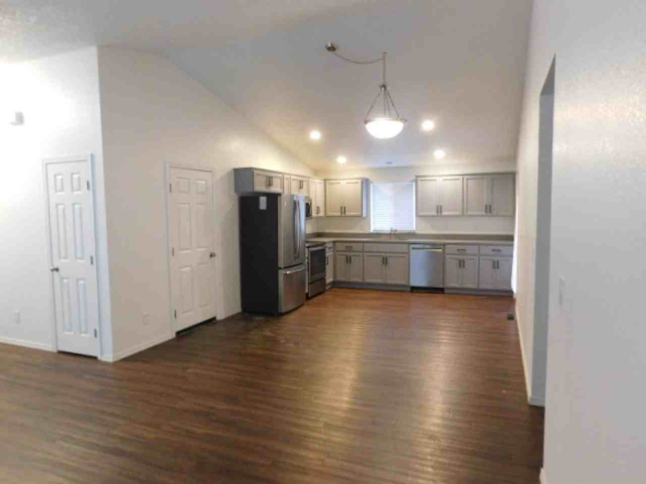 888 Creek Ct Nw - Photo 6 of 22