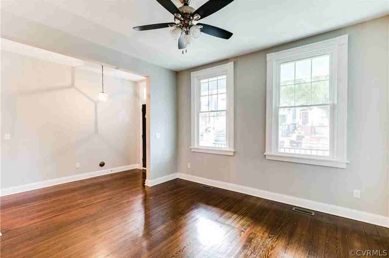 521 N 33rd St - Photo 3 of 27