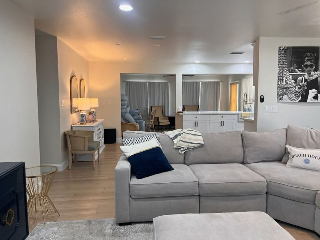 262 Capri Ave - Photo 3 of 28