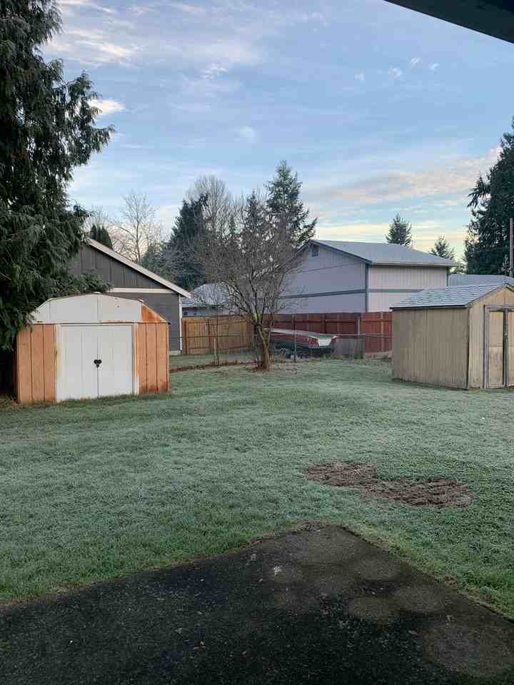 21315 123rd Street Ct E - Photo 2 of 13