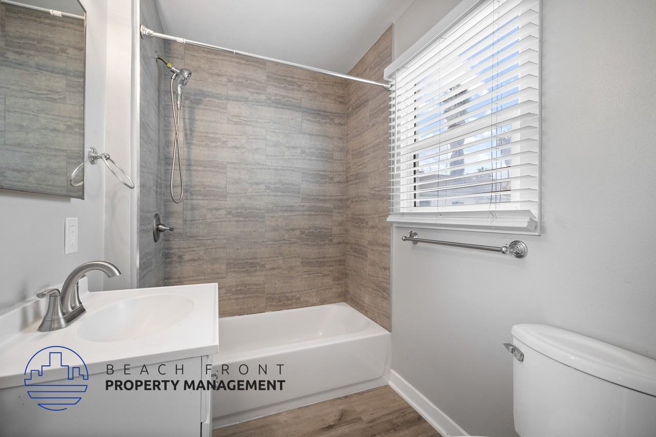 1604-1608 Parton St. - Photo 7 of 15