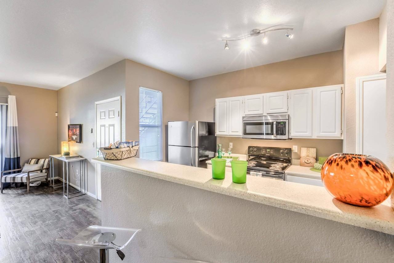 Copper Creek Apartments - Photo 4 of 50