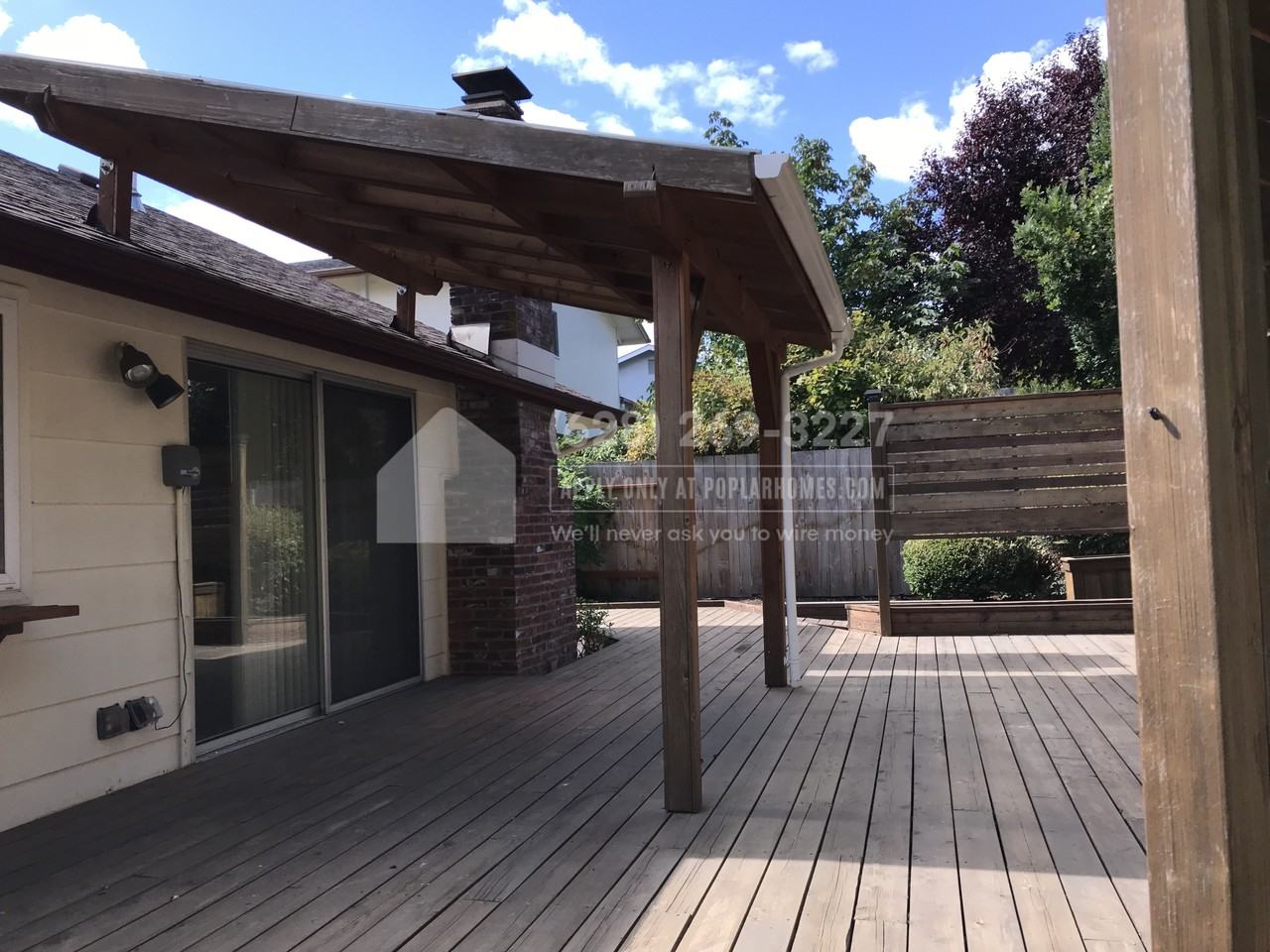 2663 Almaden St - Photo 3 of 15