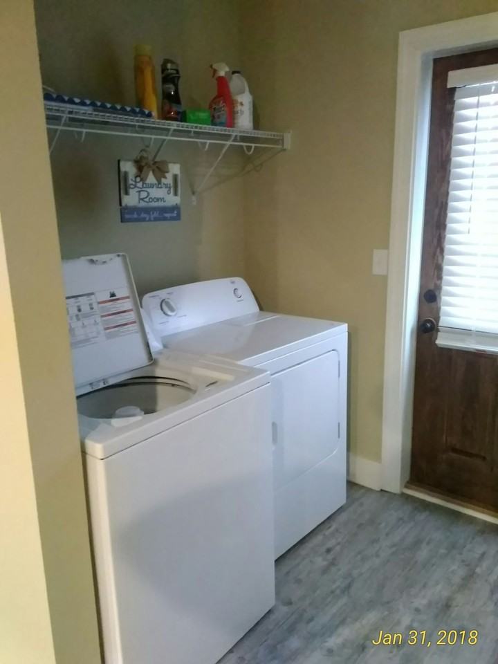 1330 Maddux Ave #B201 - Photo 5 of 14