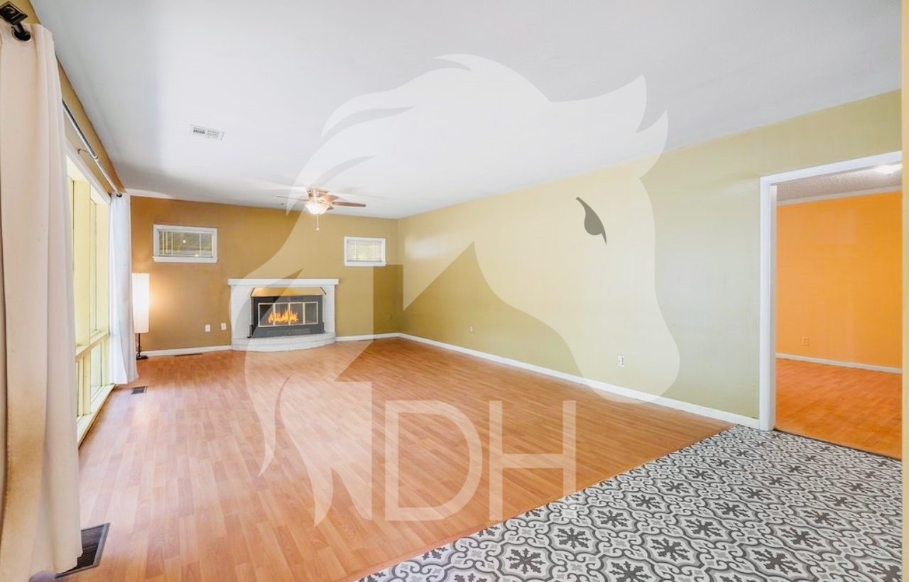 450 North Miller Street - Photo 3 of 26