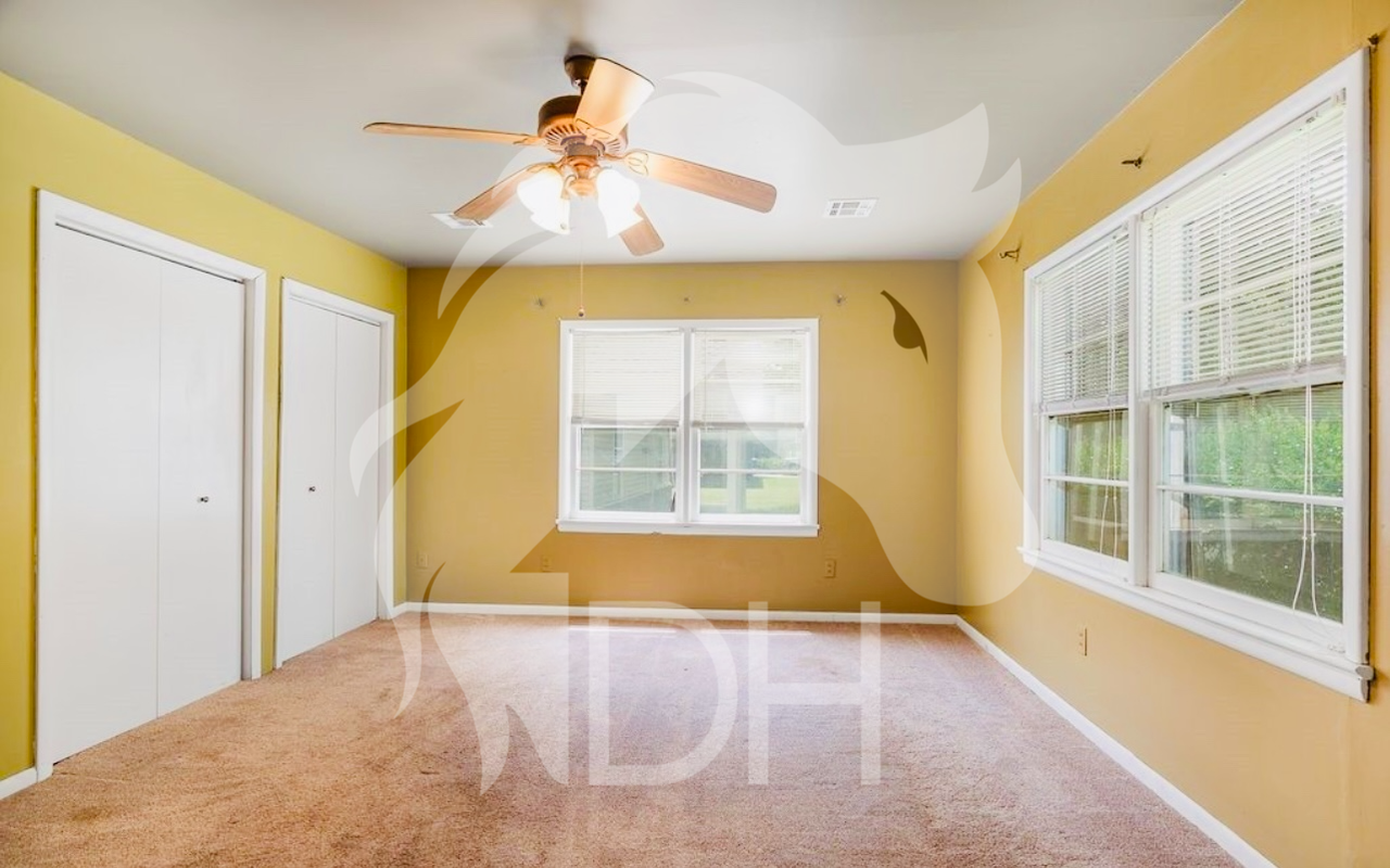 450 North Miller Street - Photo 5 of 26