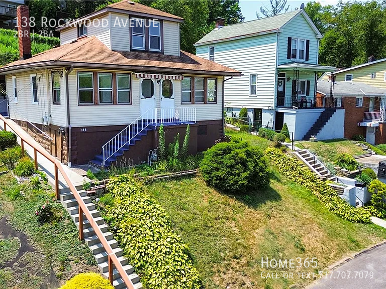 138 Rockwood Ave - Photo 2 of 16