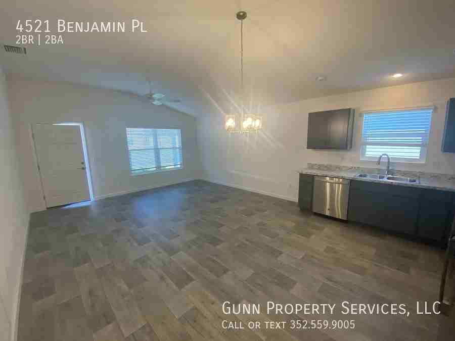 4521 Benjamin Pl - Photo 2 of 15