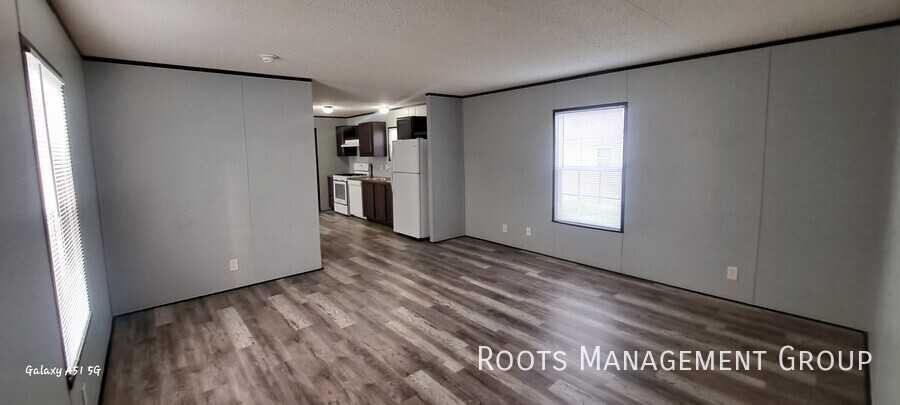 13008 Virginia Ct #130 - Photo 3 of 8