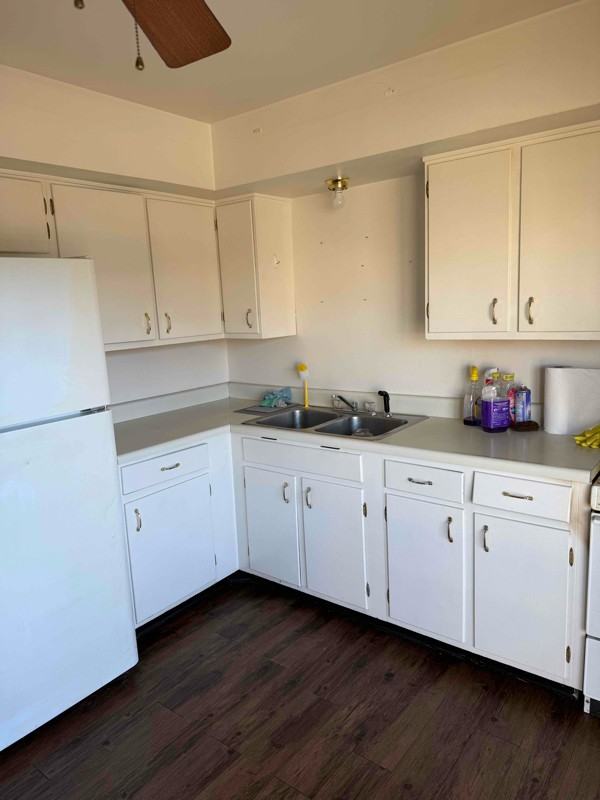 3623 N Sterling Ave #A4 - Photo 3 of 11