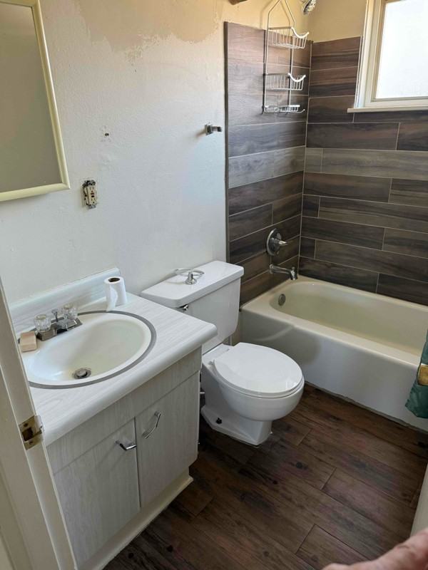 3623 N Sterling Ave #A4 - Photo 6 of 11