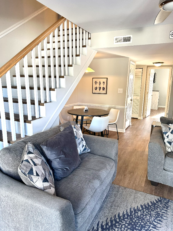 300 Deer Creek Rd #F - Photo 6 of 11