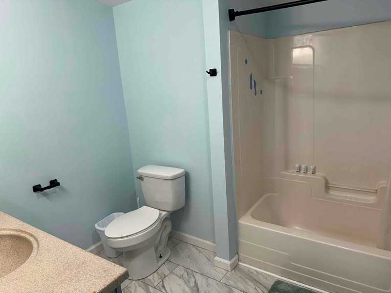 20 Caveney Dr #B - Photo 3 of 8