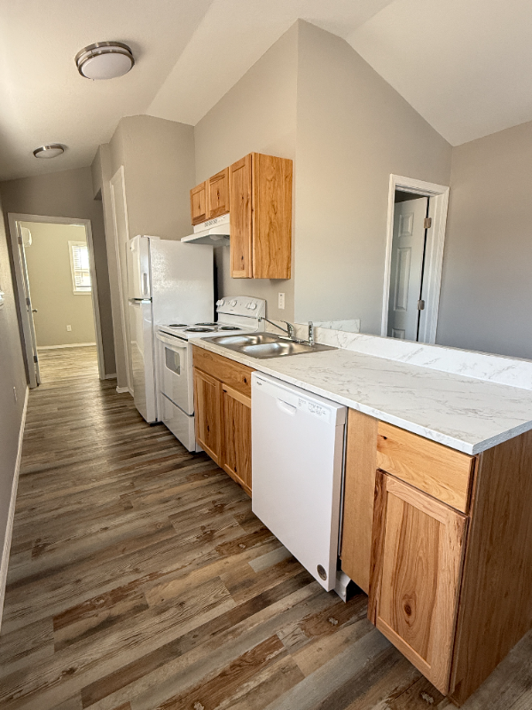 105160 Srd - Photo 4 of 7