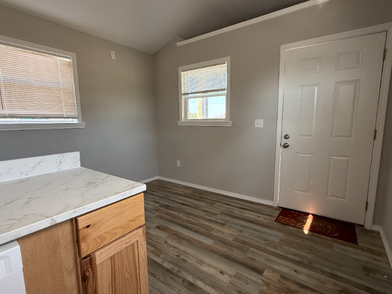 105160 Srd - Photo 5 of 7