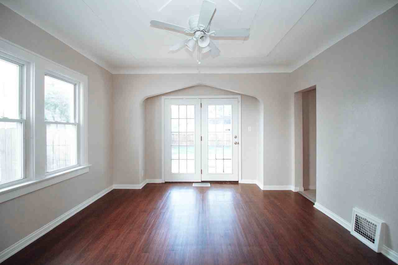 4614 Commonwealth Ave #NA - Photo 7 of 30