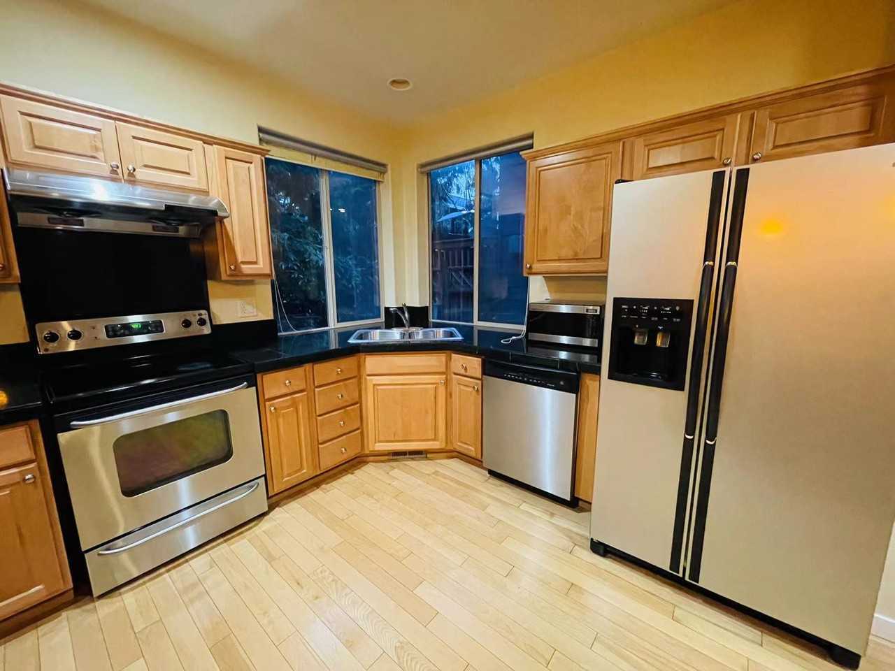 2551 Nw Byrne Ter #NA - Photo 5 of 26