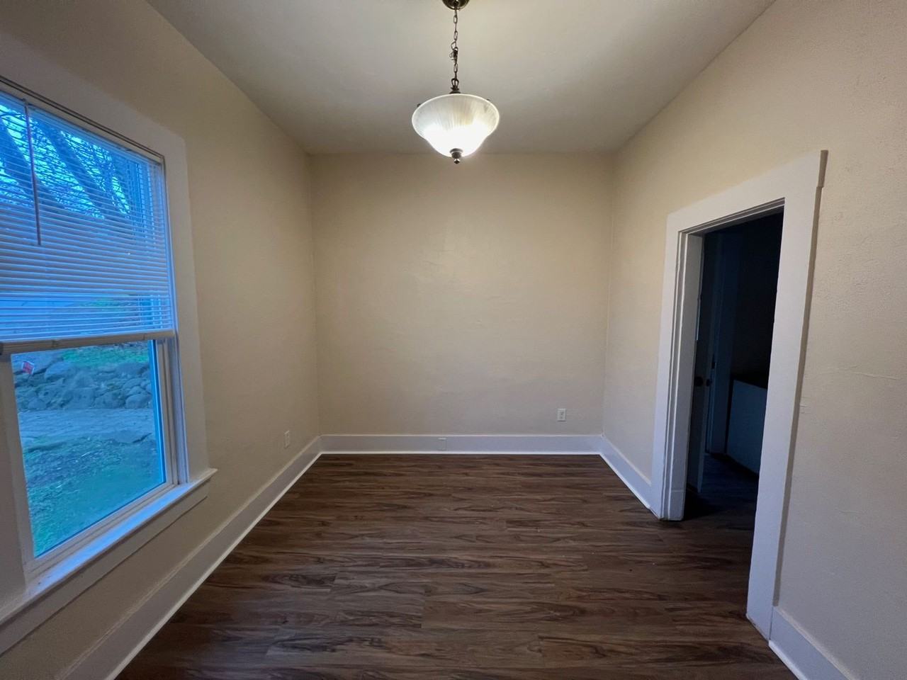 111 State St - Photo 3 of 9