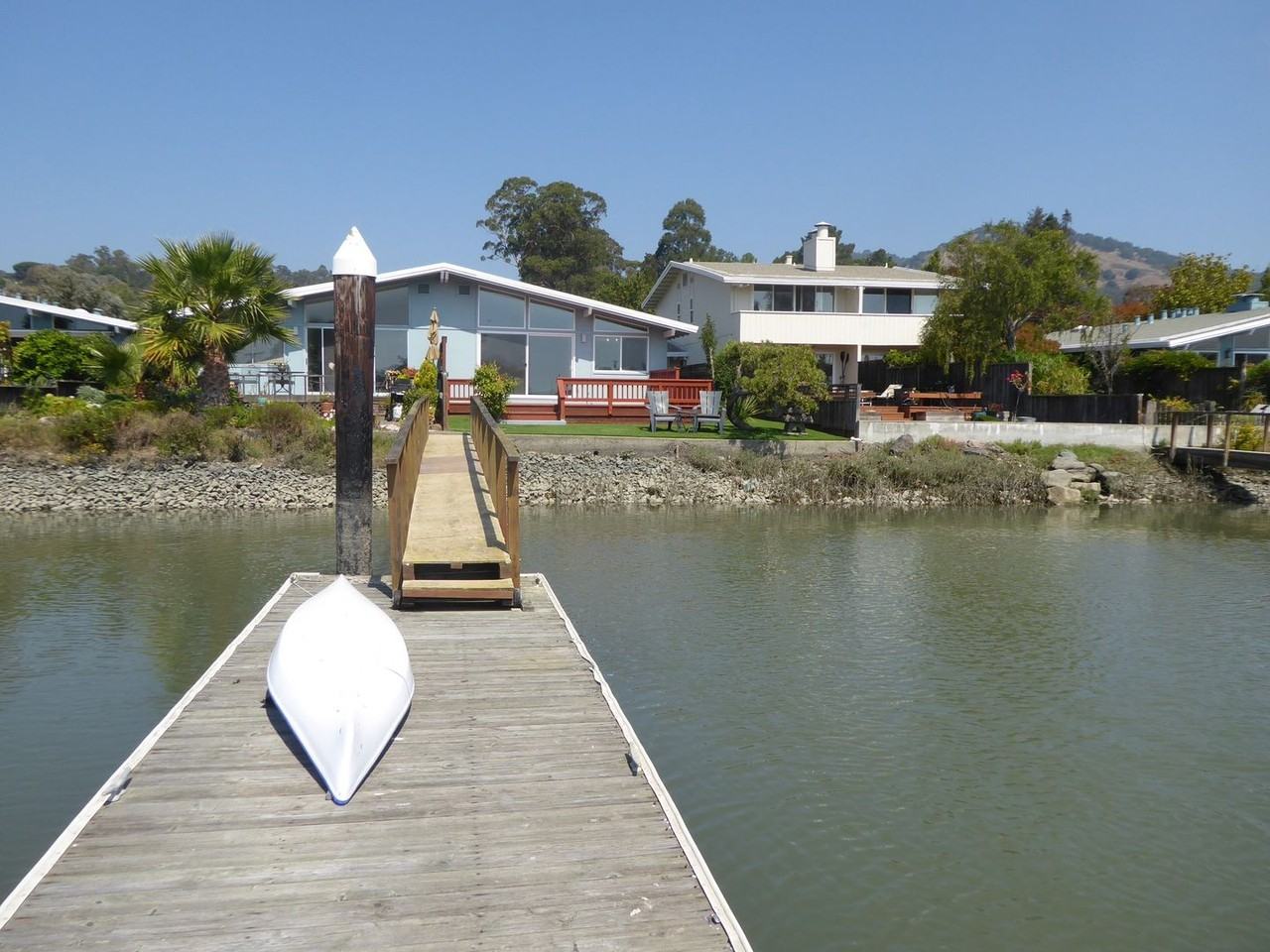 24 Porto Bello Dr - Photo 2 of 24
