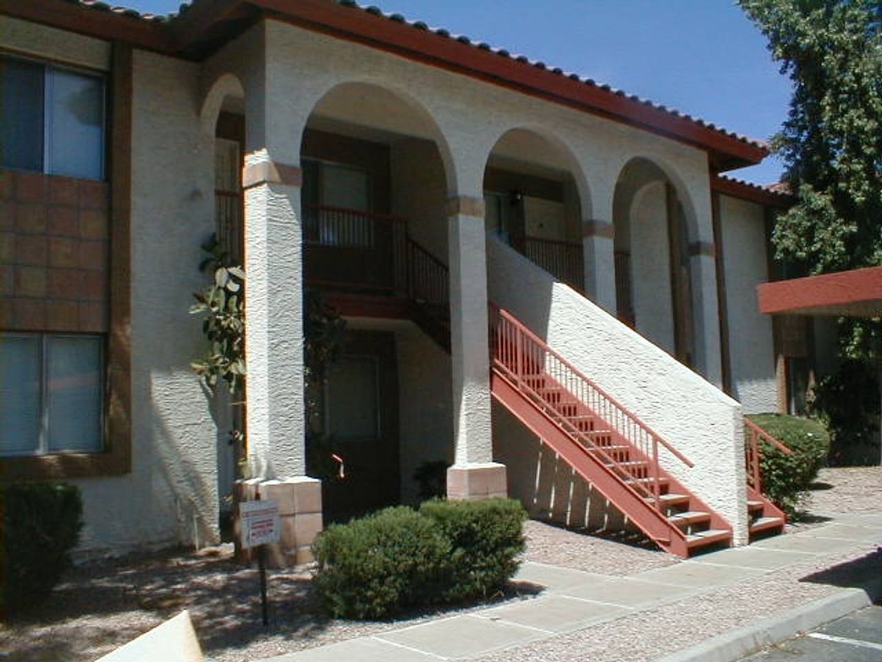 510 W University Dr #213