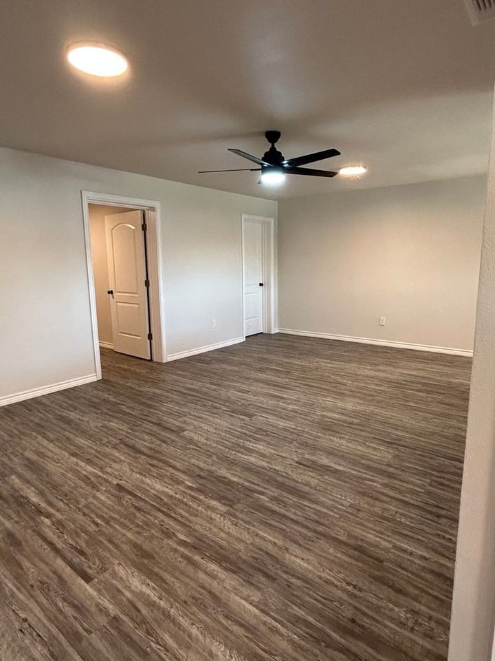 4207 Dakota Ave - Photo 6 of 20