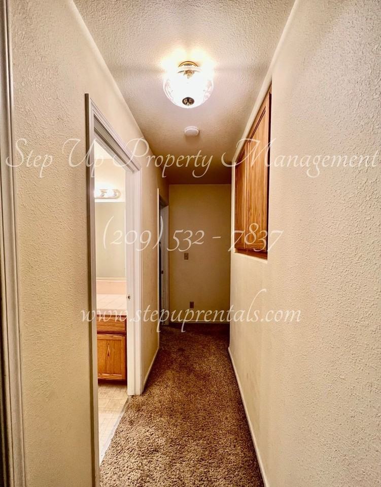 22519 Lina Ln - Photo 6 of 31