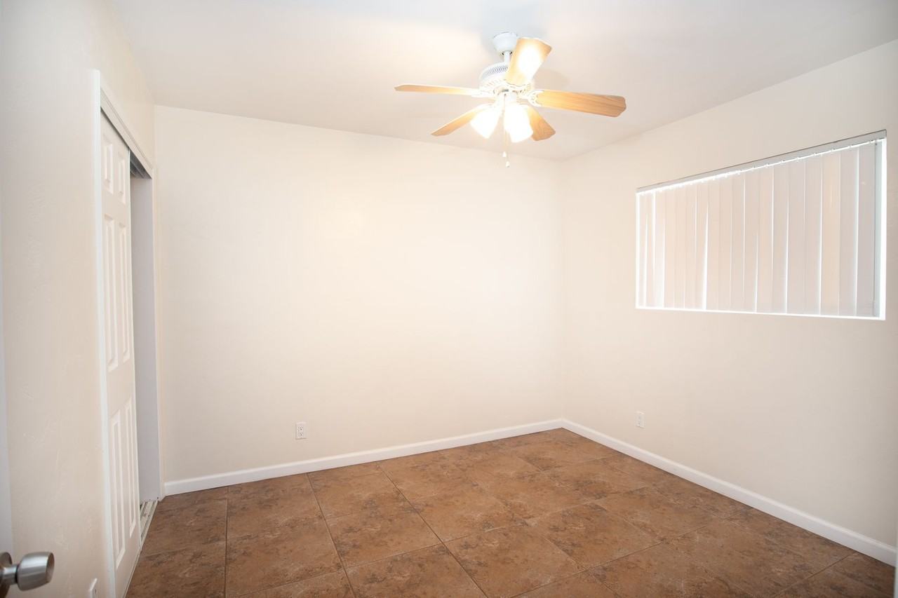 839 839 S 37th St - tenant placement only - Photo 7 of 18