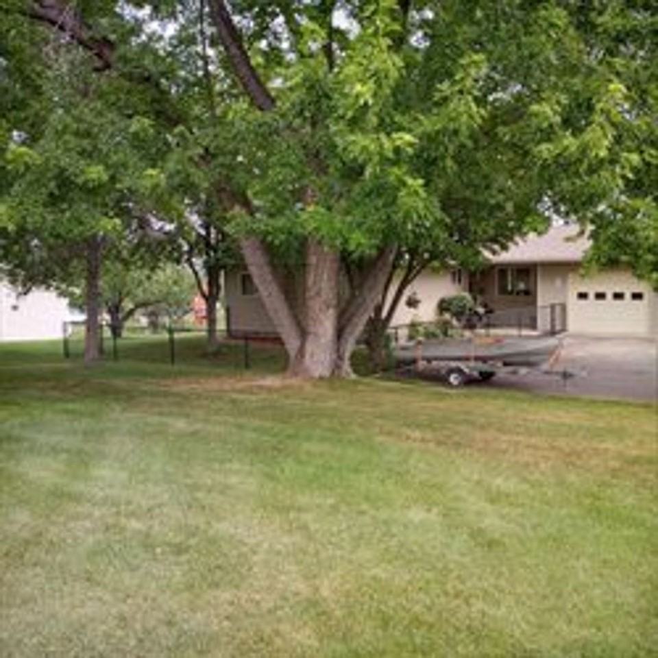 175 Mission View Dr - Photo 3 of 19