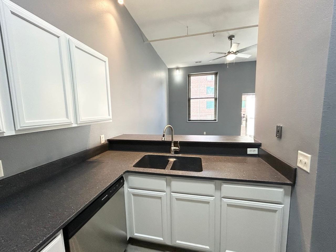 Drake Court and Liberty Lofts apartments!  Enjoy downtown living at its best. - Photo 3 of 50