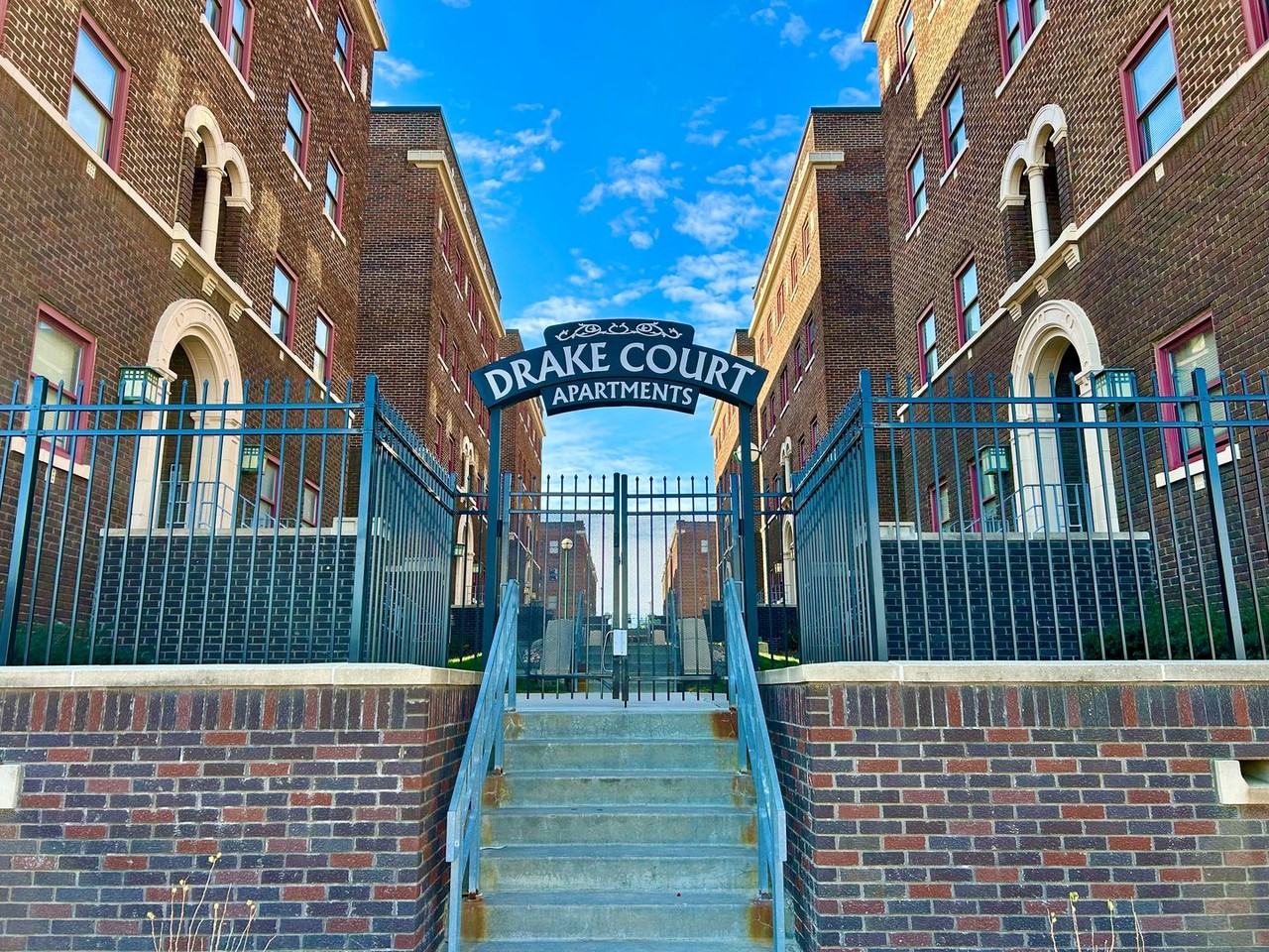 Drake Court and Liberty Lofts apartments!  Enjoy downtown living at its best. - Photo 7 of 50