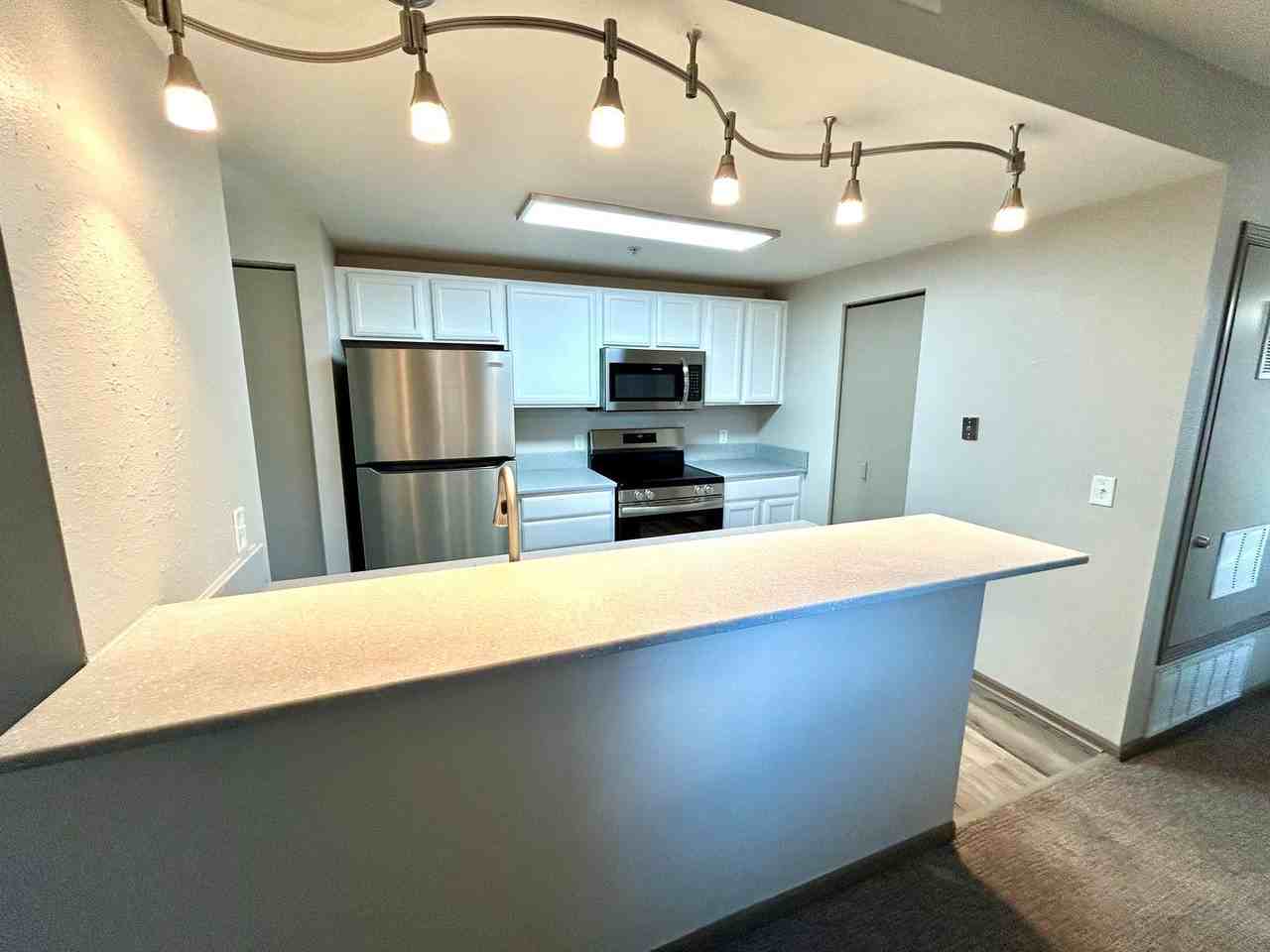 2121 Drake Court Walk #201 - Photo 3 of 17