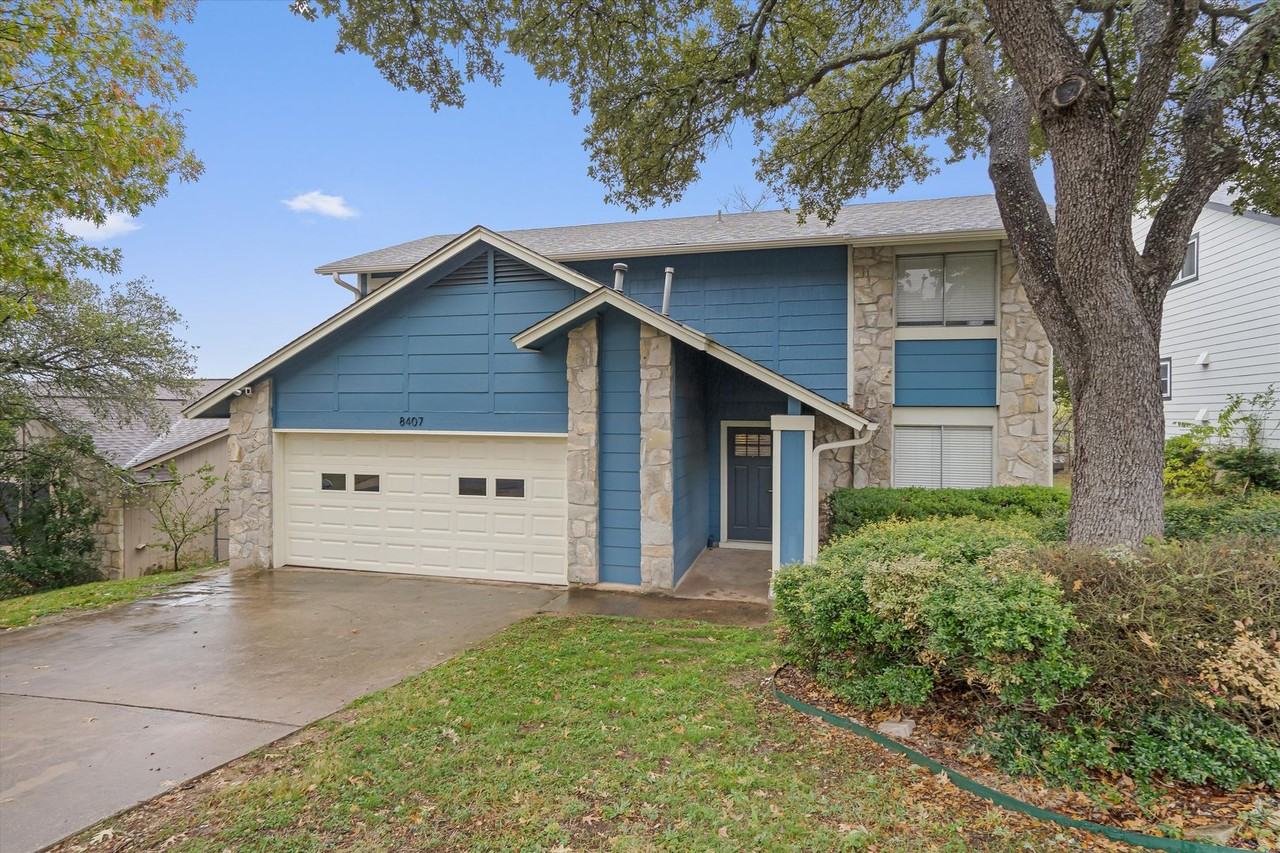 8407 Selway Dr - Photo 2 of 31