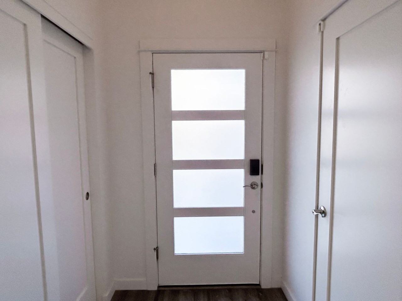 6127 Blue River Dr Se - Photo 2 of 18